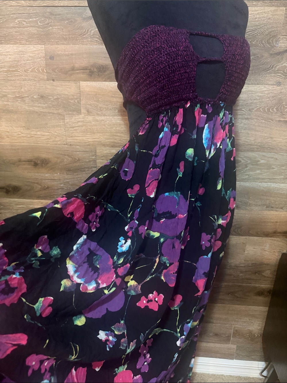 Indah S/M Black floral strapless Maxi Dress Purple Knit crochet cut out back